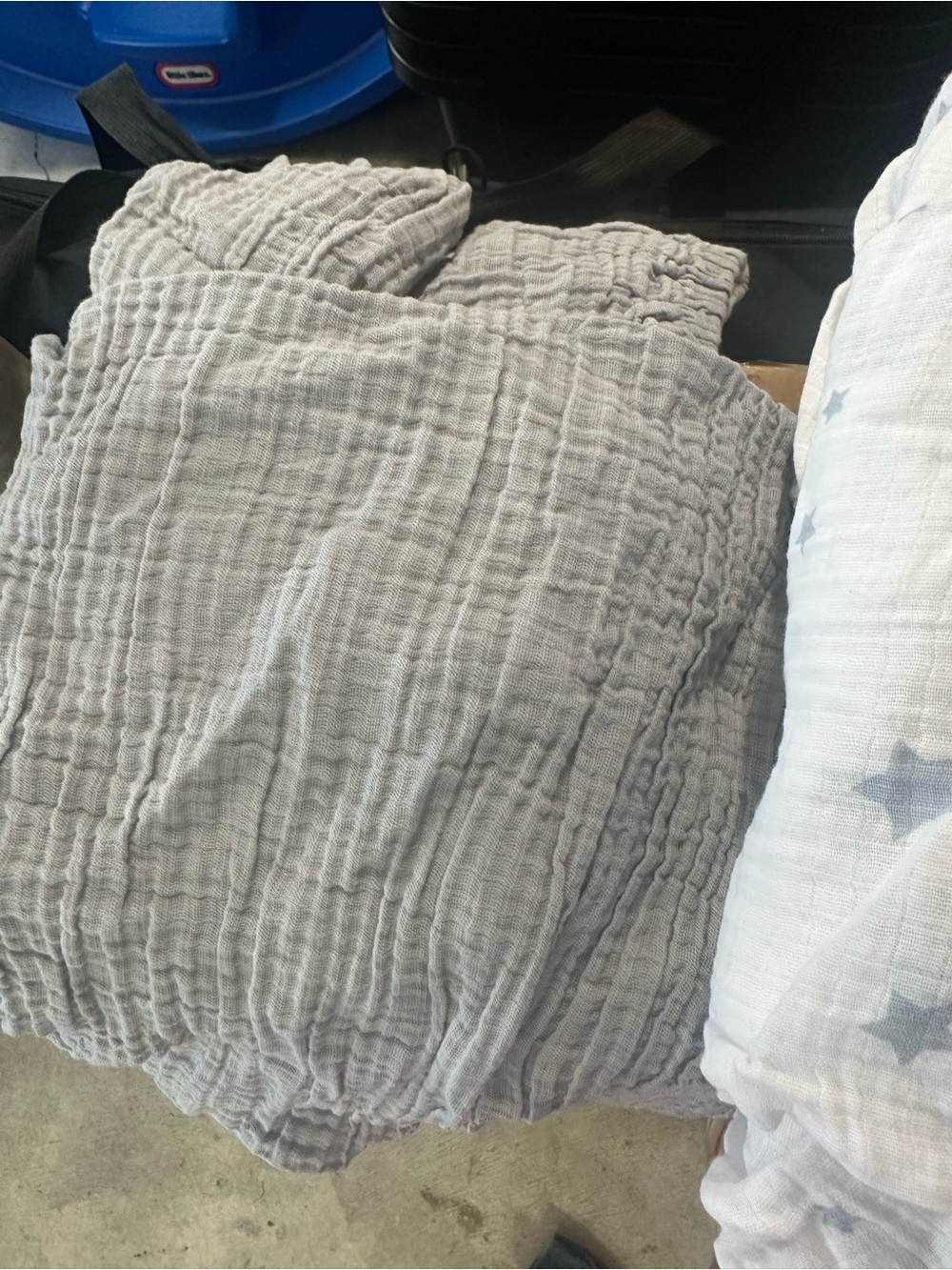 Newton Crib Mattress Sheets Bundle of 5 - Picture 4 of 4